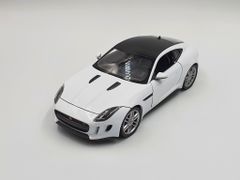 XE MÔ HÌNH JAGUAR F TYPE 1:24 WELLY (TRẮNG)