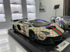 Xe Mô Hình Lamborghini Aventador 2.0 GUCCI 1:18 Liberty Walks