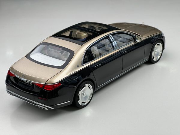 Xe Mô Hình Mercedes-Maybach S-Class 2021 1:18 Norev ( Gold/ Black/ Mân Thường)