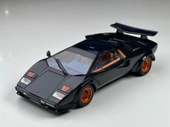 Xe Mô Hình Lamborghini Countach Walter Wolf 3 1/18 Kyosho ( Đen Nội Thất Xanh )