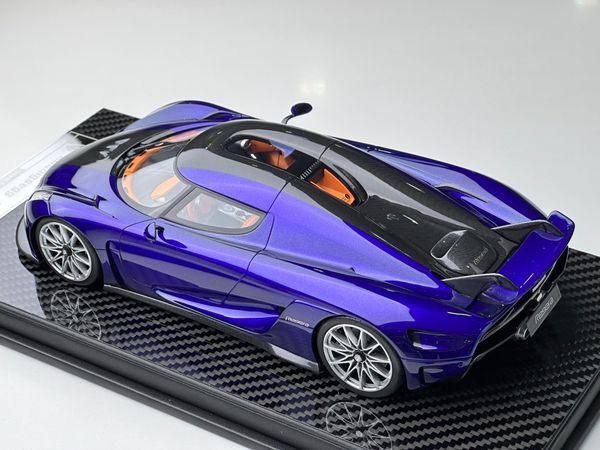 Xe mô hình Koenigsegg Regera 1:18 FrontiArt ( Purple Blue )