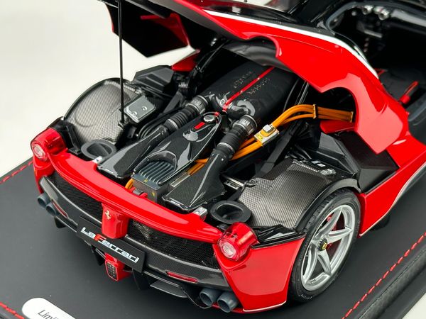 Ferrari LaFerrari Rosso Corsa 322 1:18 BBR (Đỏ Mui Đen Viền Trắng) Limited