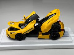 Xe Mô Hình Ferrari LaFerrari 1:18 BBR Models ( Vàng )