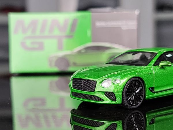 Xe Mô Hình Bentley Continental GT Speed 1:64 MiniGT ( Xanh Lá )
