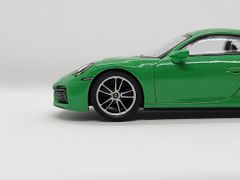 Xe Mô Hình Porsche 911 Turbo S Python Green LHD 1:64 ( Xanh Lá )