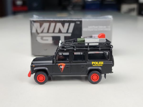 Xe mô hình Land Rover Defender 110 1:64 MINIGT (Đen)