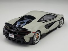 Xe mô hình McLaren 600LT Coupe-Blade Silver 1:18 Solido (Xám)