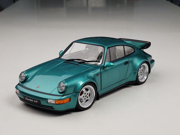 Xe mô hình Porsche 964 Turbo 1:18 Solido (Xanh Ngọc)