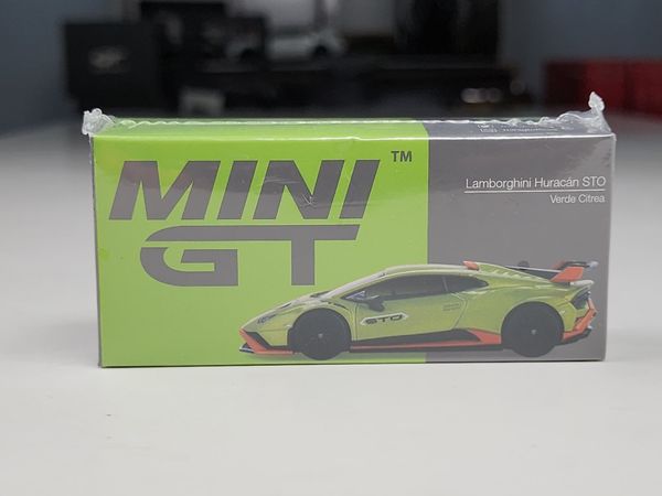 Xe mô hình Lamborghini Huracan STO 1:64 MINIGT ( Xanh Metallic)