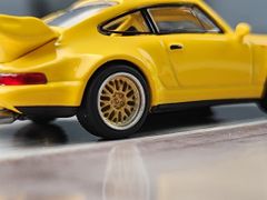 Xe Mô Hình Porsche 911 RSR 1:64 Tarmac Works ( Vàng )