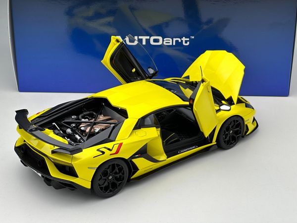 Xe Mô Hình Lamborghini Aventador SVJ 1:18 AUTOart ( Vàng )