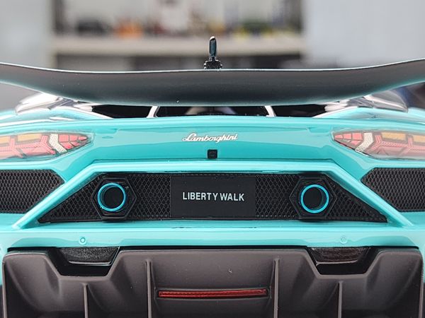 Xe Mô Hình Lamborghini Aventador GT EVO 1:18 Ivy Merit ( Tiffany Blue )