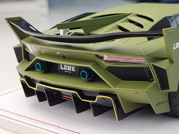 Xe Mô Hình Lamborghini Aventador GT EVO 1 :18 Ivy Merit ( Fighter Green )