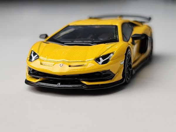 Xe Mô Hình Lamborghini Aventador SVJ 1:64 MiniGT ( Vàng )