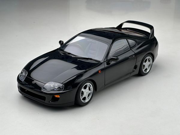 Xe Mô Hình Toyota Supra 1:18 LCD ( Black )