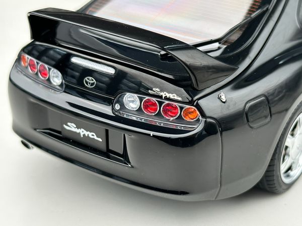 Xe Mô Hình Toyota Supra 1:18 LCD ( Black )