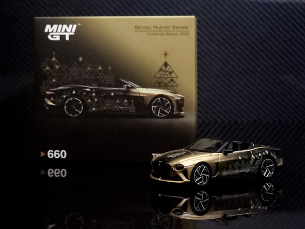 Xe Mô Hình Bentley Mulliner Bacalar 2023 1:64 MiniGT ( Christmas )