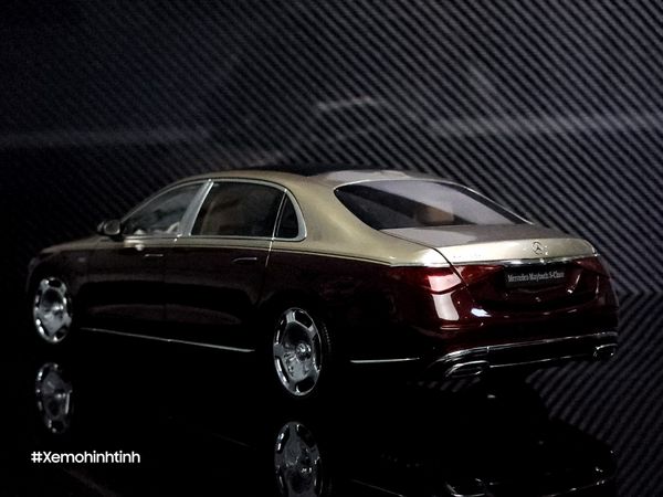 Xe Mô Hình Mercedes-Maybach S-Class Kalahari 1:18 Almost Real ( Gold & Rubellite Red )