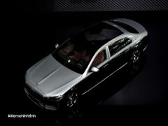 Xe Mô Hình Mercedes-Maybach S-Class Hightech 1:18 Almost Real ( Silver & Obsidian Black )