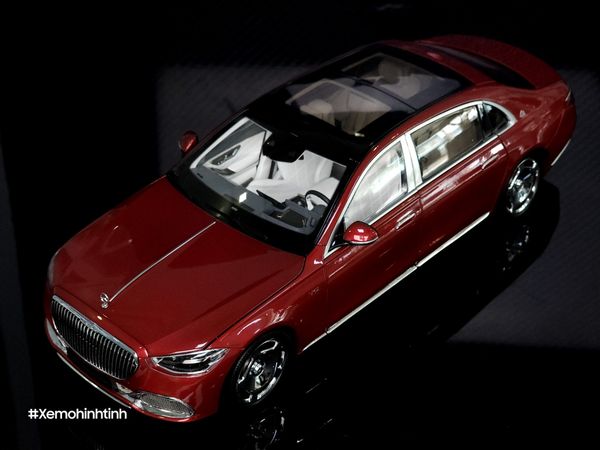 Xe Mô Hình Mercedes-Maybach S-Class Patagonia 1:18 Almost Real ( Red )