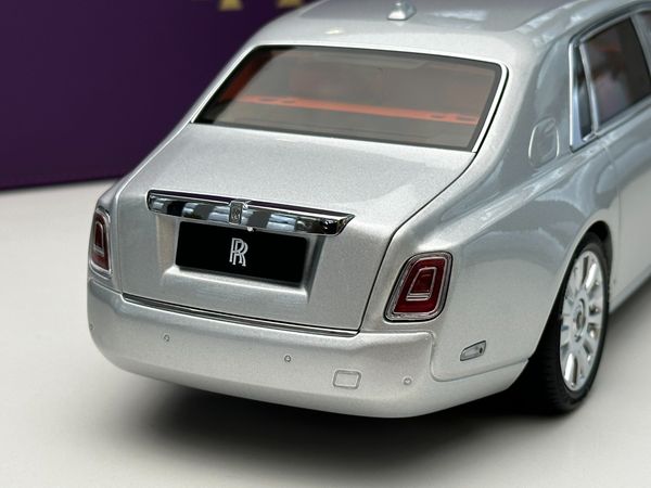 Xe Mô Hình Rolls Royce Phantom 1:18 Kengfai ( Silver )