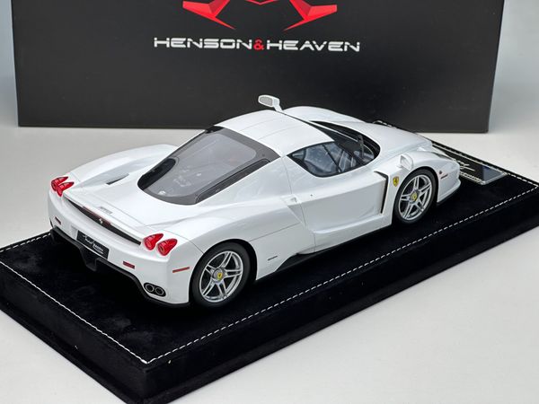 Xe Mô Hình Ferrari Enzo 1:18 HH Model ( Bianco Avorio )