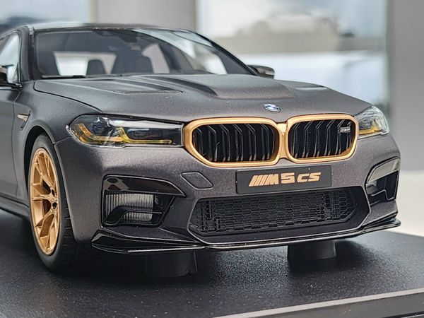 Xe Mô Hình BMW M5 CS 