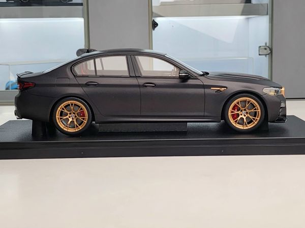 Xe Mô Hình BMW M5 CS 