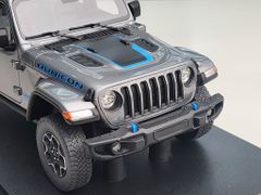 Xe Mô Hình 2022 Jeep Wrangler 4xe 2021 1:18 GT Sprirt ( Sliver )