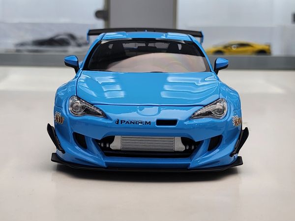 Xe Mô Hình Rocket Bunny 86 Widebody 1:18 DCN ( Blue )