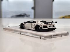 Xe Mô Hình Lamborghi Aventador 1:64 LBWK ( Trắng )