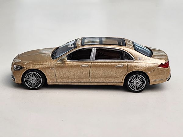 Xe Mô Hình Mercedes - Maybach S680 Champagne LHD 1:64 MiniGT ( Vàng Gold )