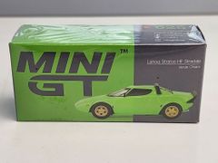 Xe Mô Hình Lancia Stratos HF Stradale Verde Chiaro LHD 1:64 MiniGT ( Xanh Dạ Quang )