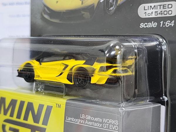 Xe Mô Hình LB-Sihouettr Works Lamborghini Aventador GT EVO LHD 1:64 MiniGT ( Yellow - Card Mỹ )