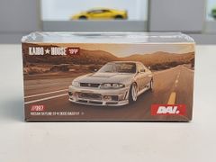 Xe Mô Hình Nissan Skyline GT-R R33 Dai33 V1 1:64 Kaido ( Bạc )