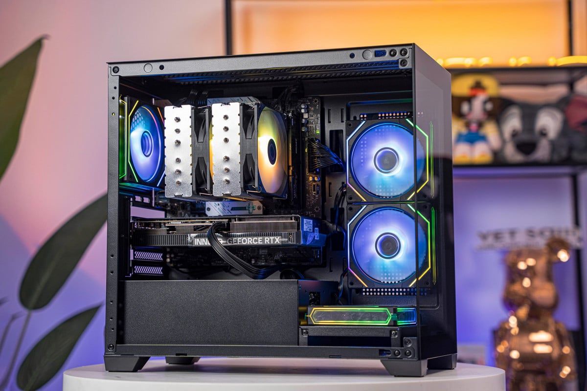 PC AMD 4K GAMING RYZEN 7 9800X3D - RTX 4060 Ti 16GB BLACK (ALL NEW - Bảo hành 36 tháng)