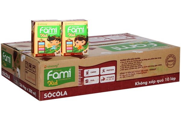  Sữa đậu nành Fami Kid Vinasoy Socola thùng 36 hộp x 200 ml 