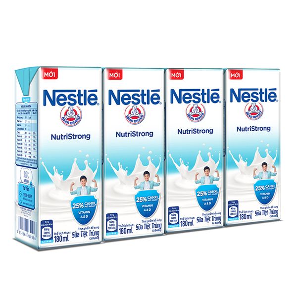  Sữa tiệt trùng Nestle có đường lốc 4 hộp x 180ml 