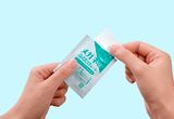 Cleaner & Anti-Fog Wiping Sheet for Glasses - Khăn vệ sinh và chống sương mù kính mắt dạng gói, 20 khăn/gói