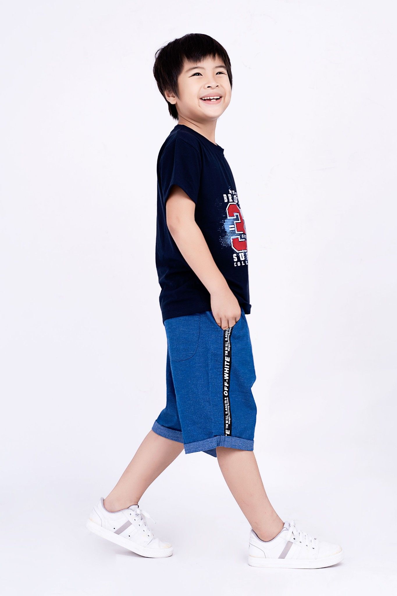 Áo thun cổ tròn bé trai Rabity 9321