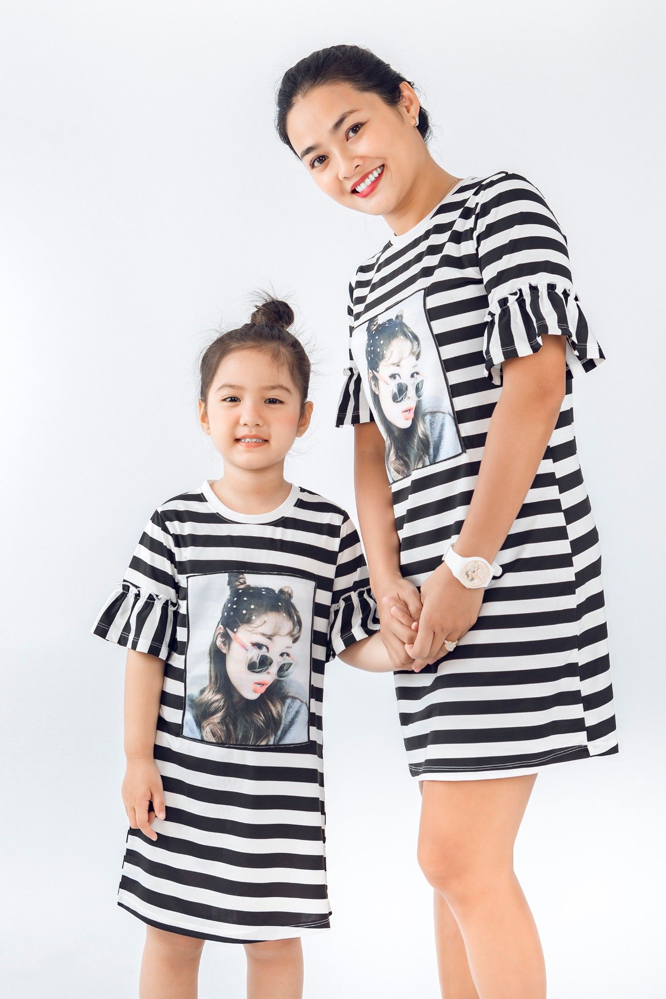 Đầm thun ngắn tay mẹ và bé gái Rabity 9099