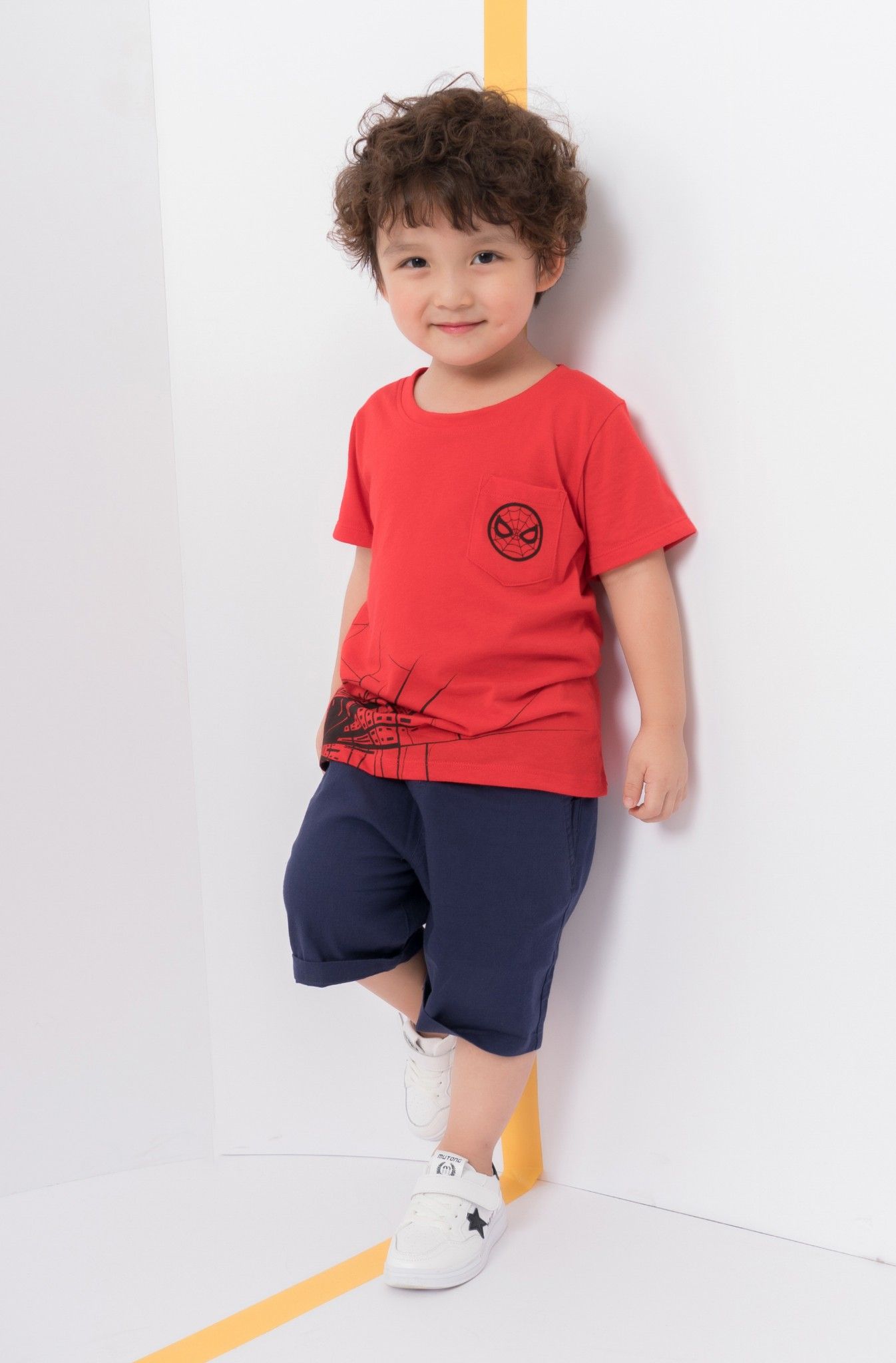 Áo thun Spider man cổ tròn ngắn tay bé trai Rabity 5087