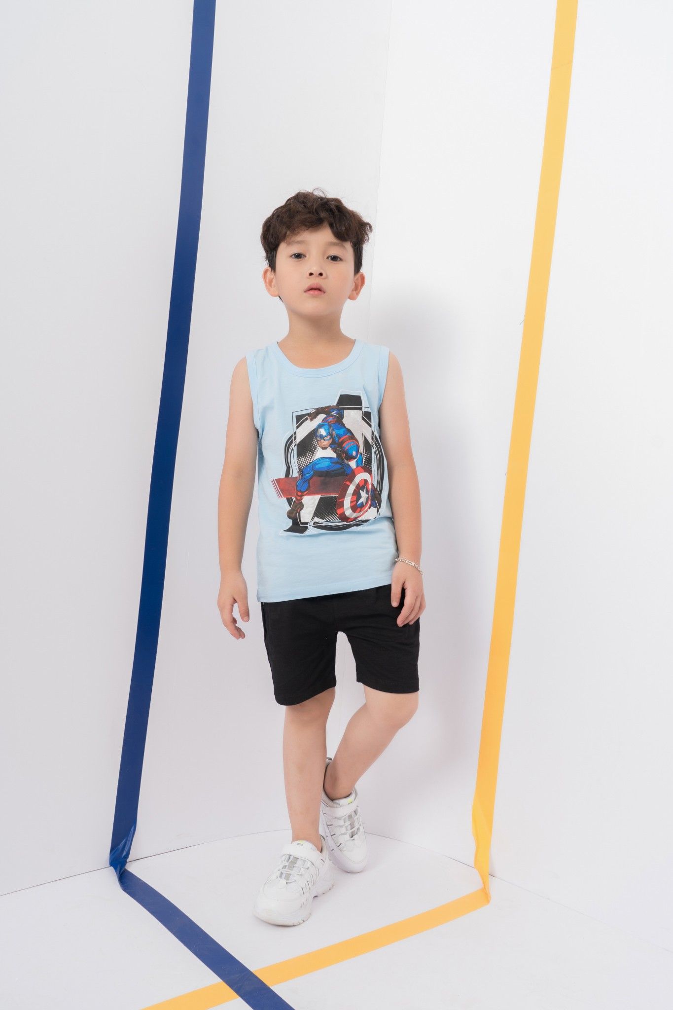 Bộ thun cổ tròn Captain America ngắn tay bé trai Rabity 5101