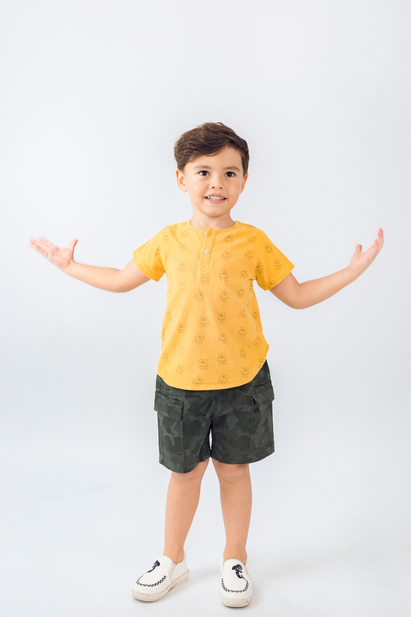 Quần short kaki bé trai Rabity 9138