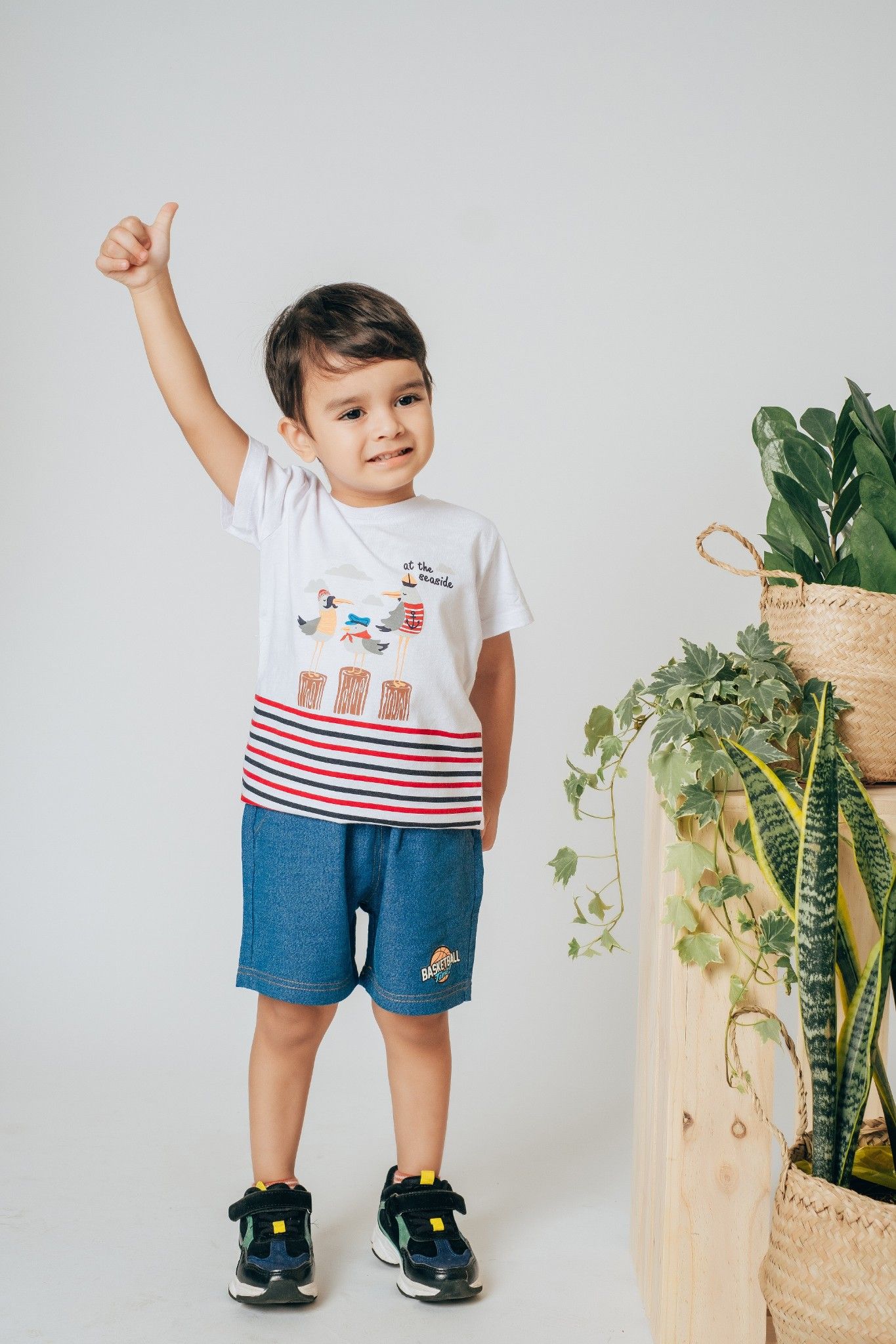 Quần short bò bé trai Rabity 9021