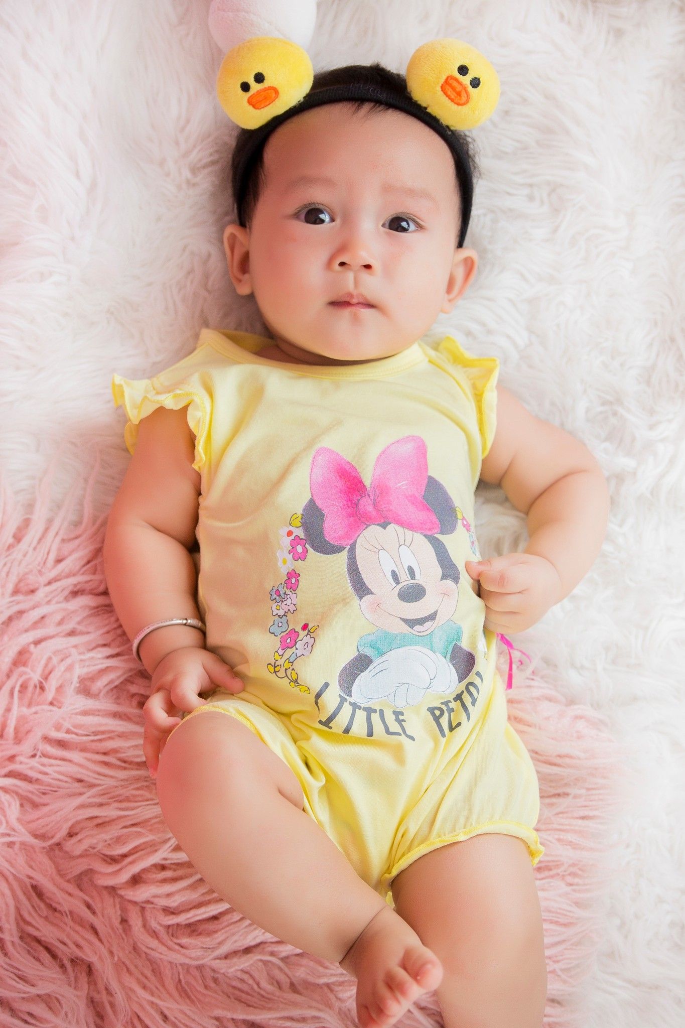 Bộ liền sơ sinh Mickey bé gái Rabity 5003