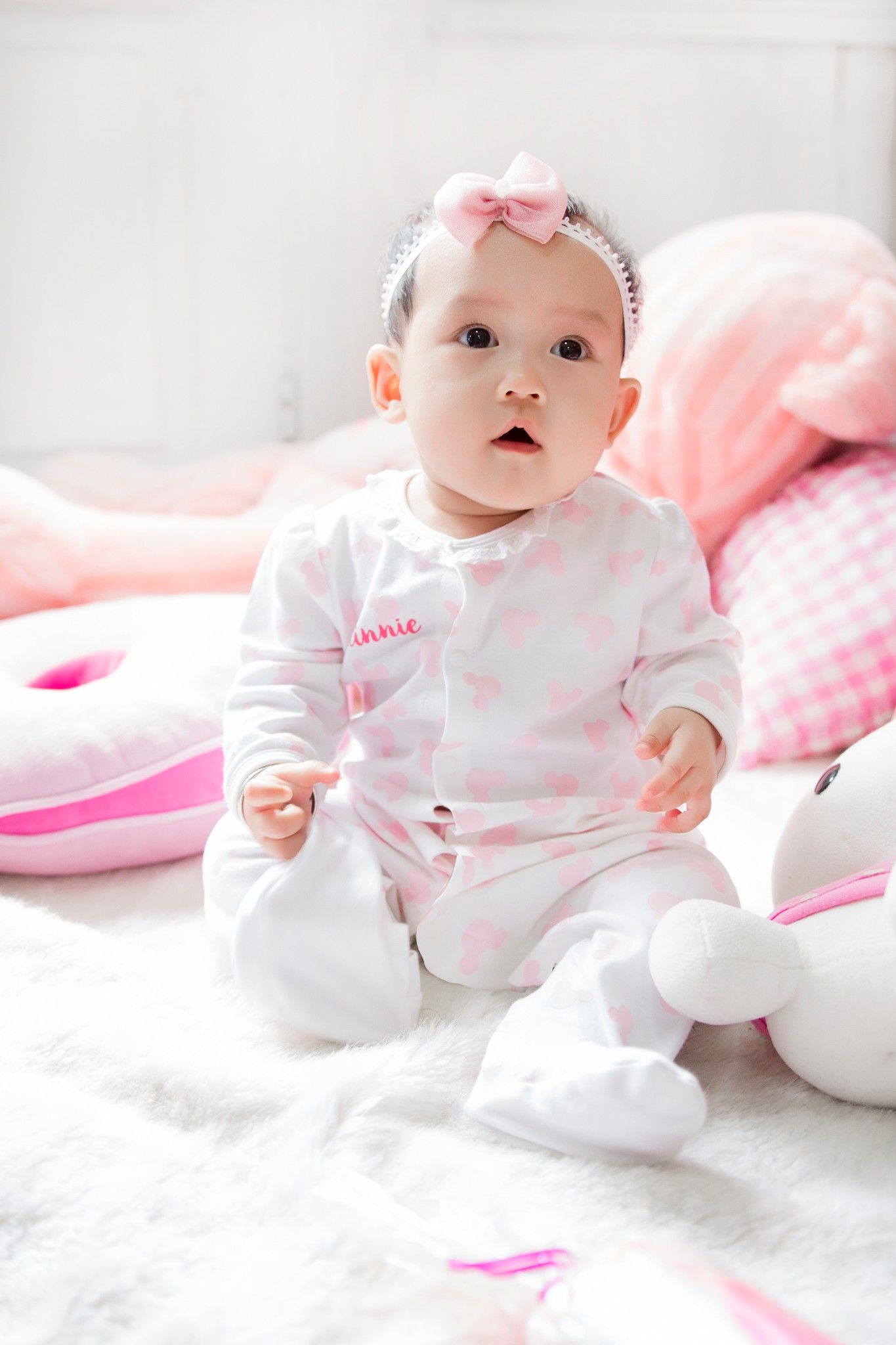 Bộ liền sơ sinh dài tay bé gái Rabity 5017