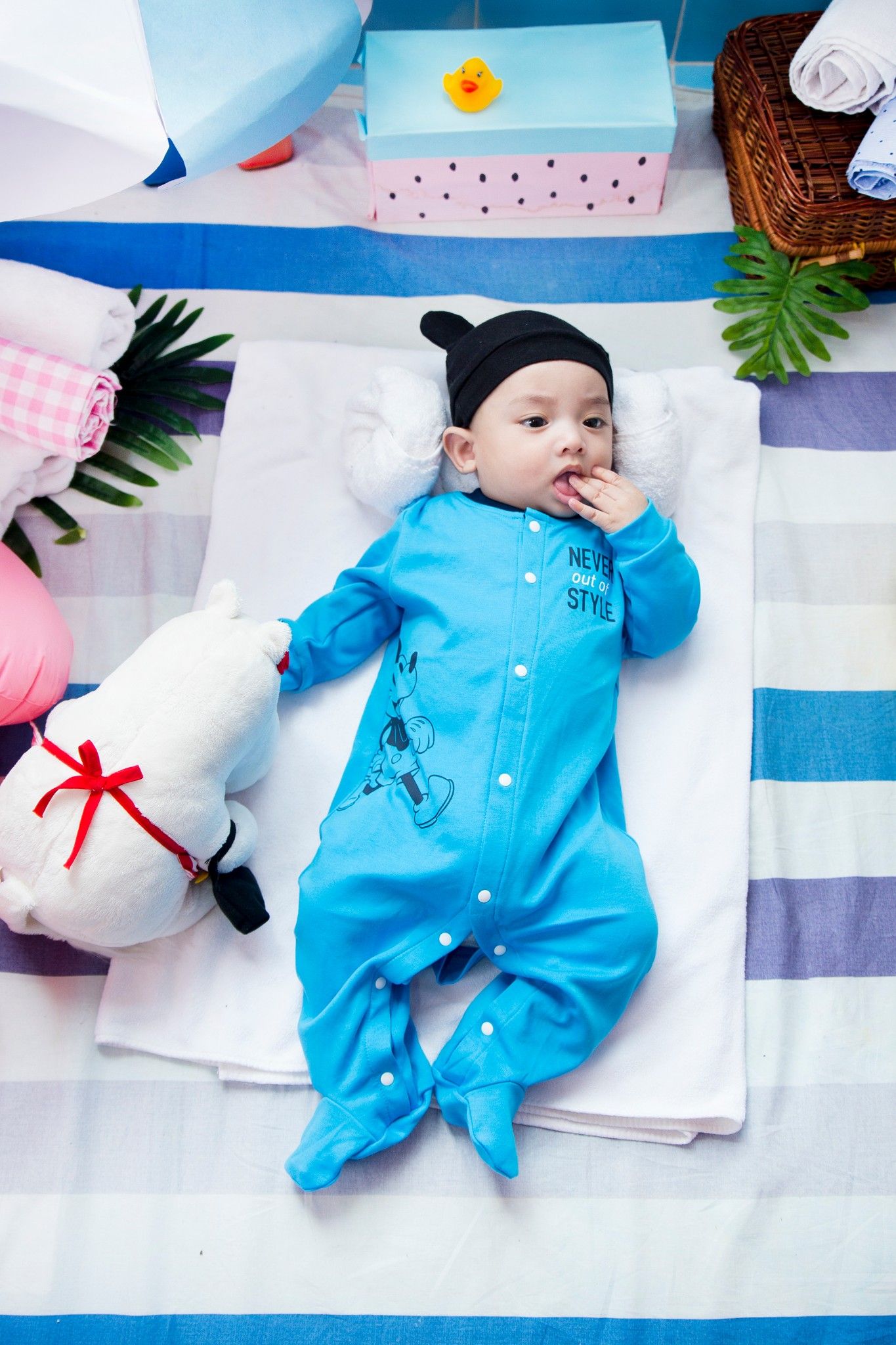 Bộ liền sơ sinh dài tay bé trai Rabity 5010