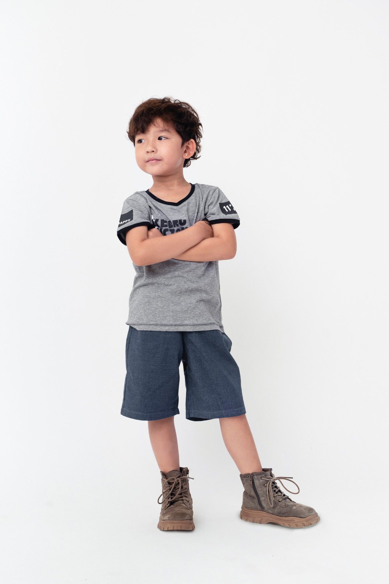 Quần short bò bé trai Rabity 9.023