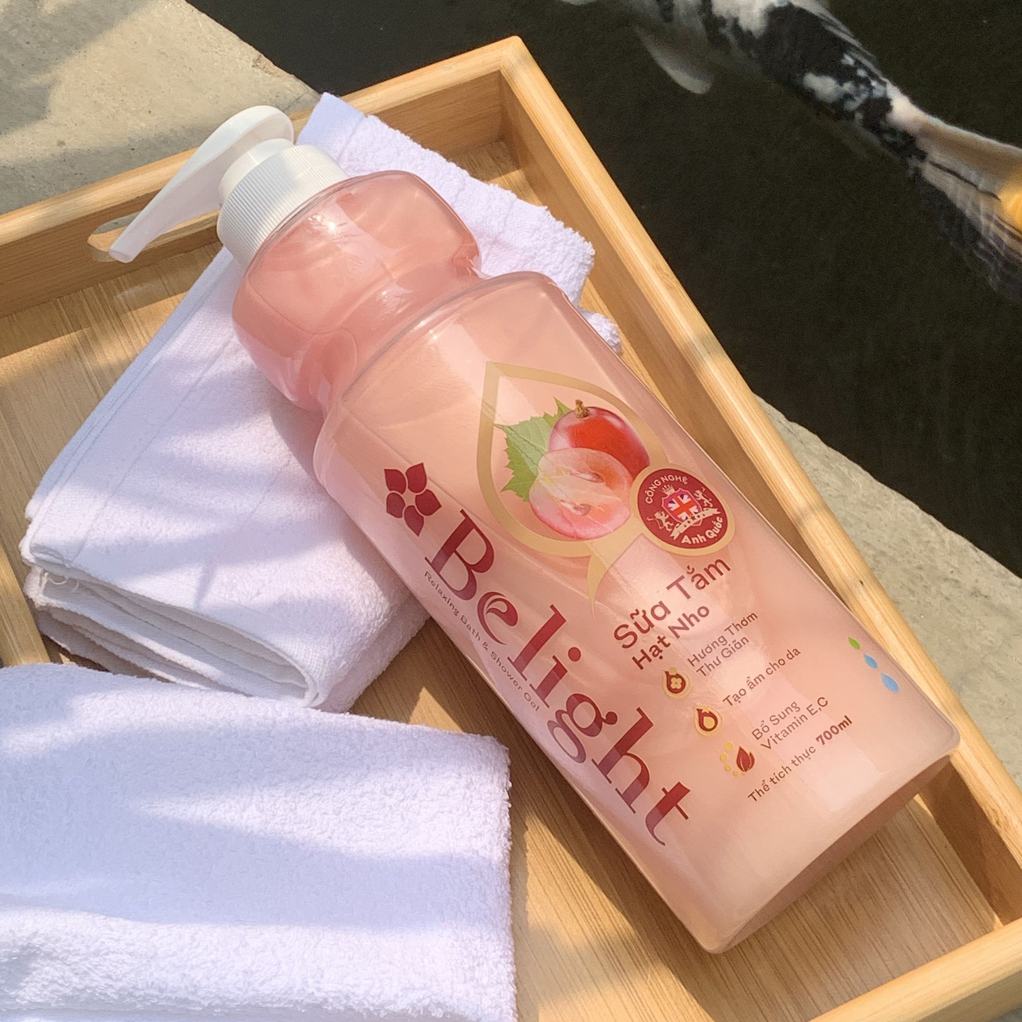Sữa tắm thư giãn Belight hạt nho - 700ml